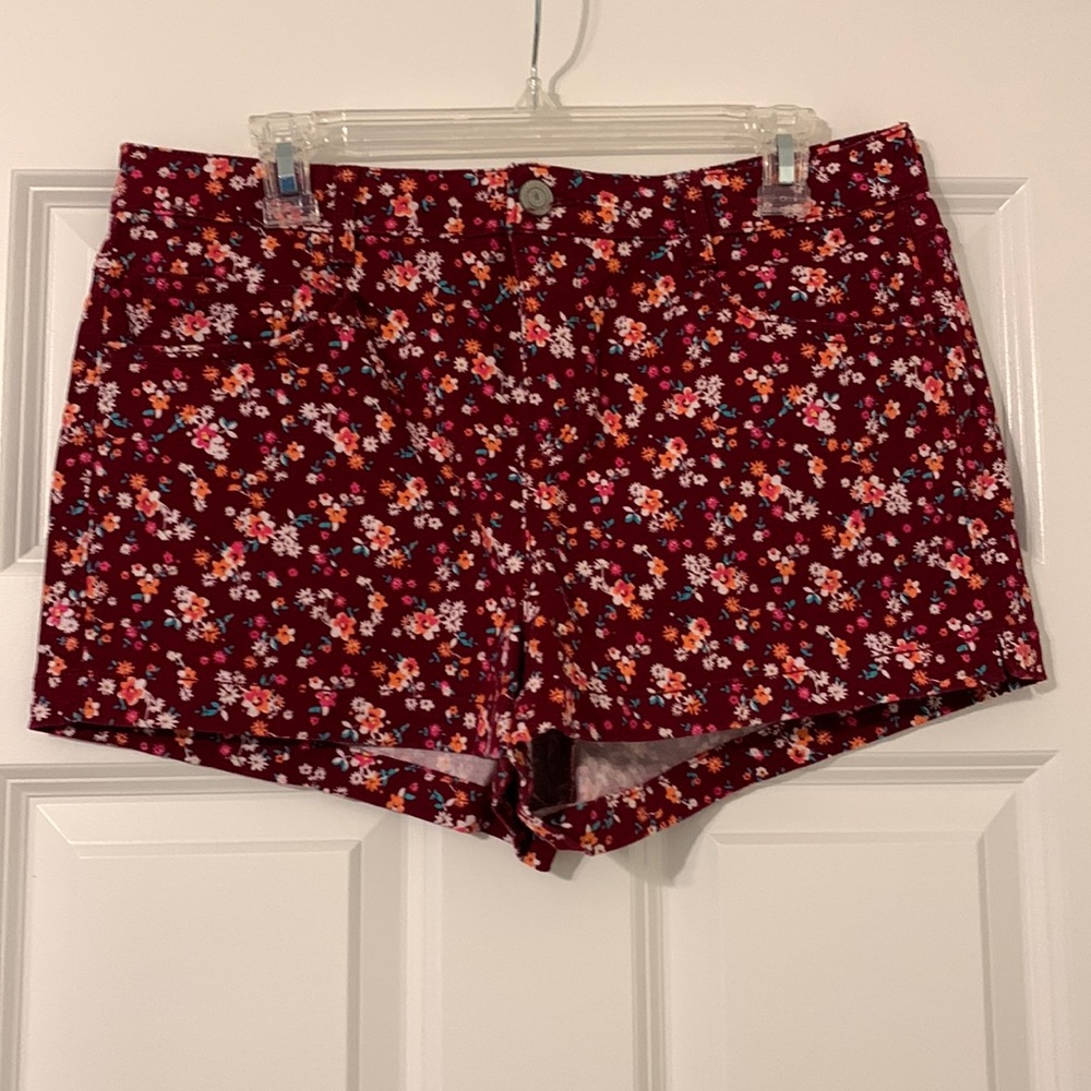 Floral SO Shorts